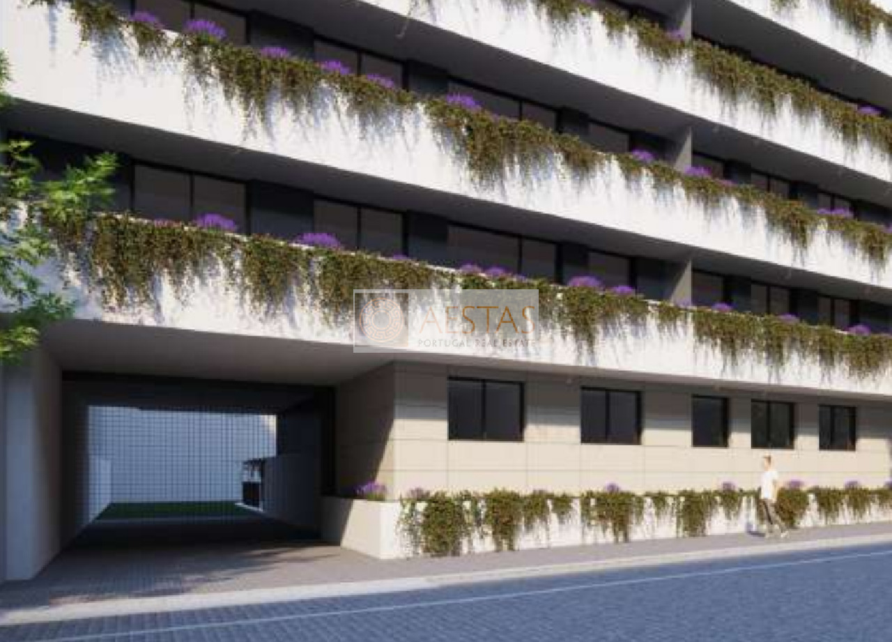 2 bed Apartment in Matosinhos, Porto