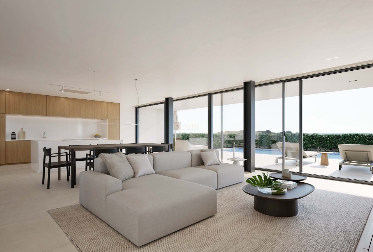 4 bed Villa in Lagos, Western Algarve