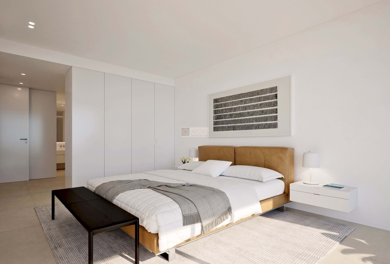 4 bed Villa in Lagos, Western Algarve