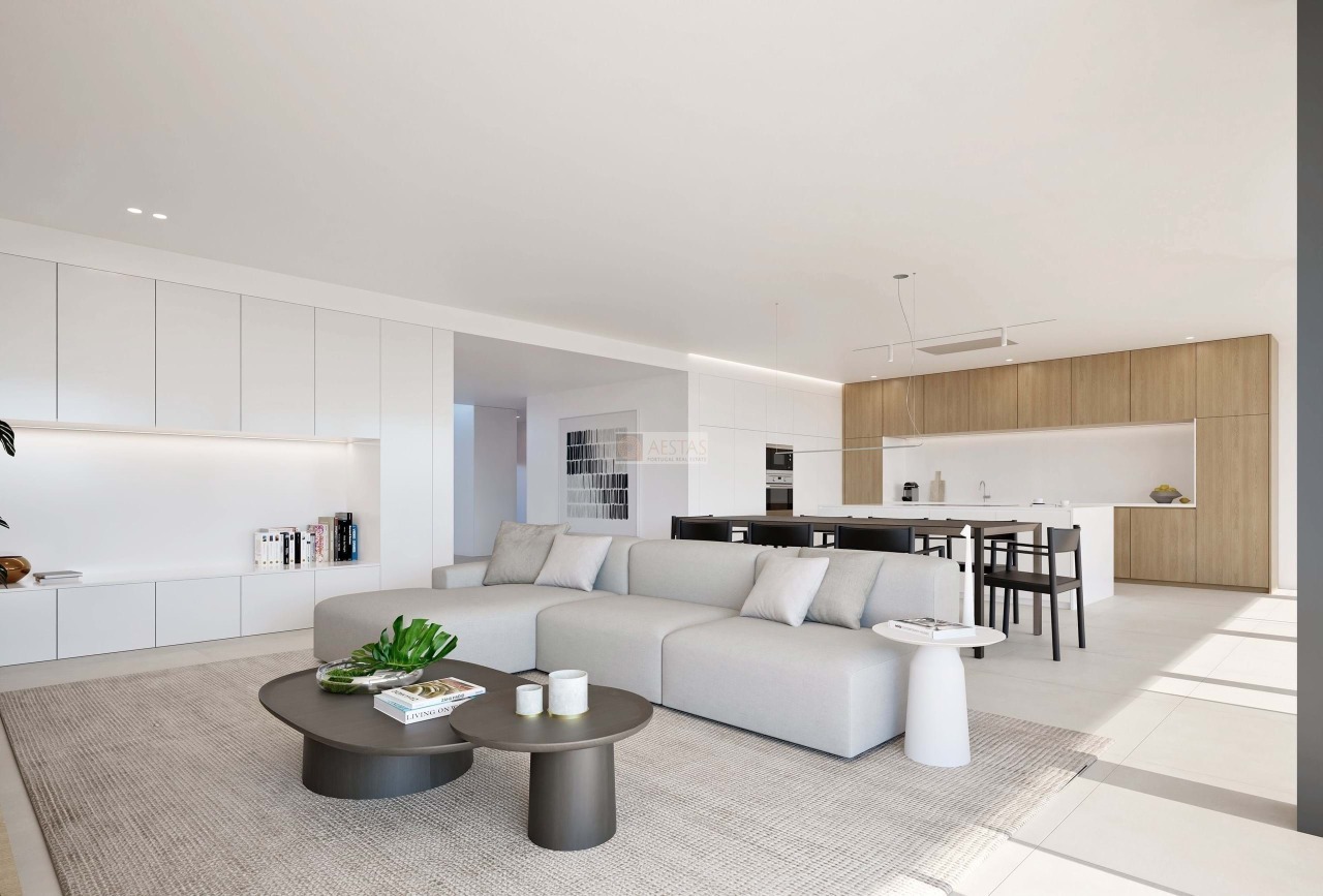 4 bed Villa in Lagos, Western Algarve