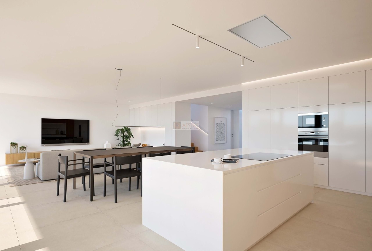 4 bed Villa in Lagos, Western Algarve