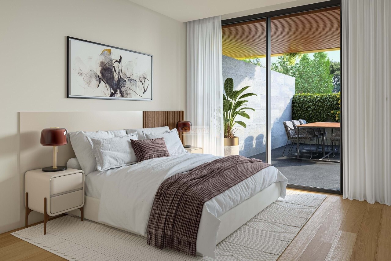 4 bed Apartment in Vila Nova de Gaia, Porto