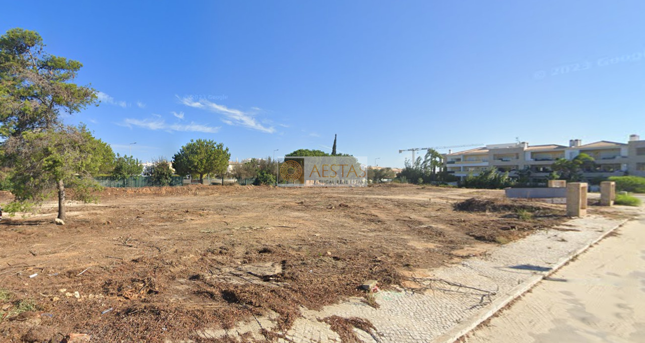 Plot / Land in Lagos, Western Algarve