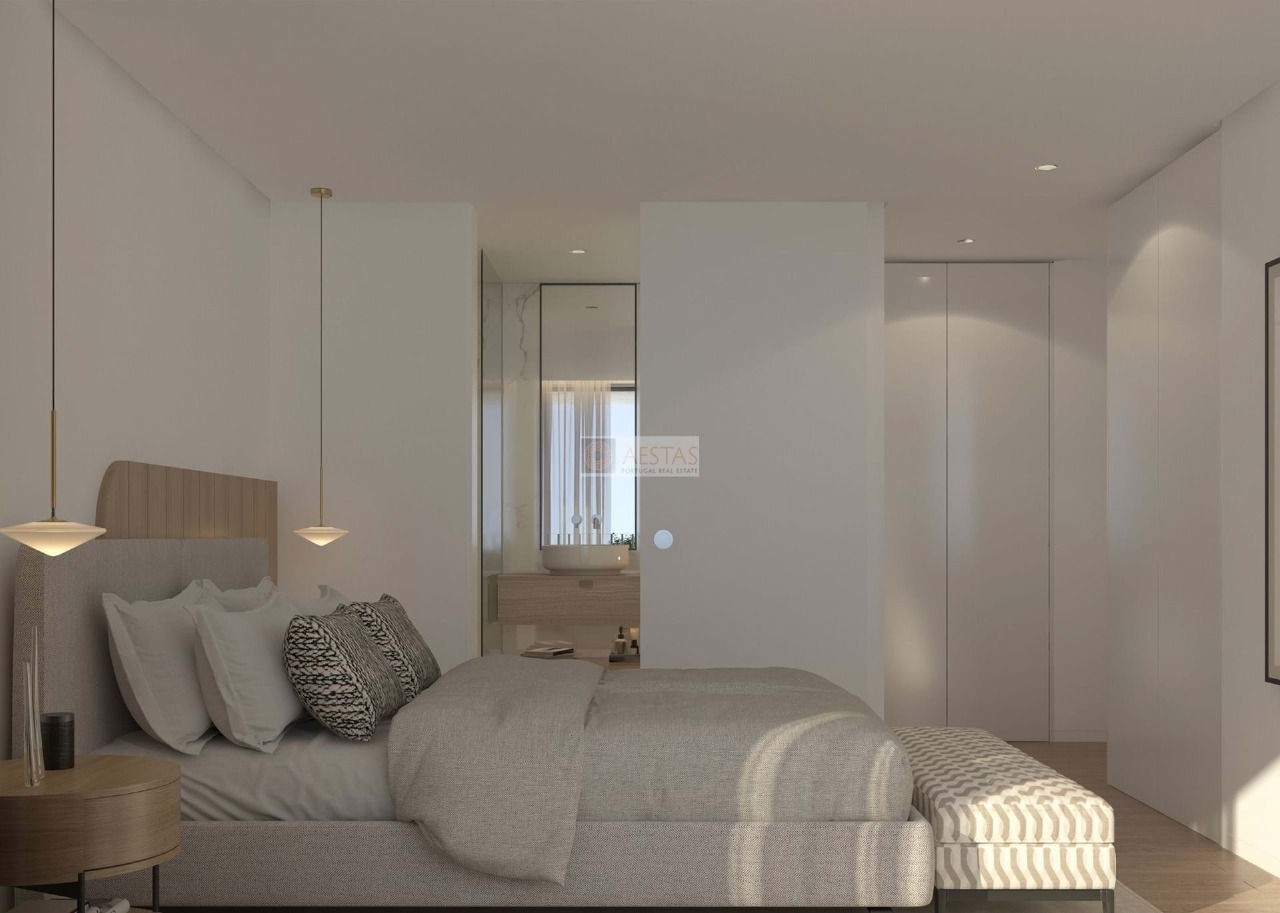 4 bed Apartment in Matosinhos, Porto