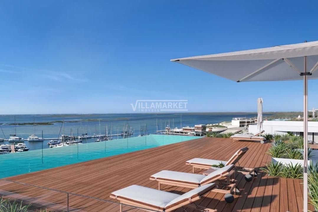 2 bed Apartment in Olhão, Eastern Algarve