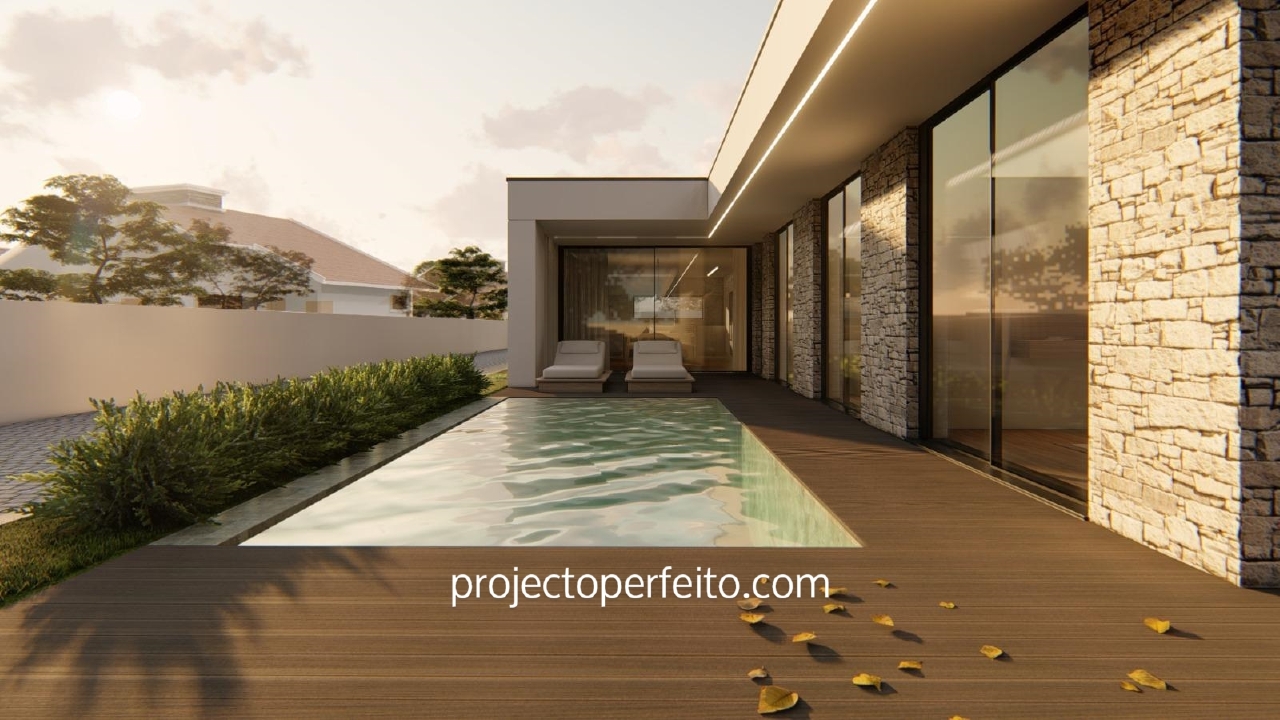 4 bed Plot / Land in Vila Nova de Gaia, Porto