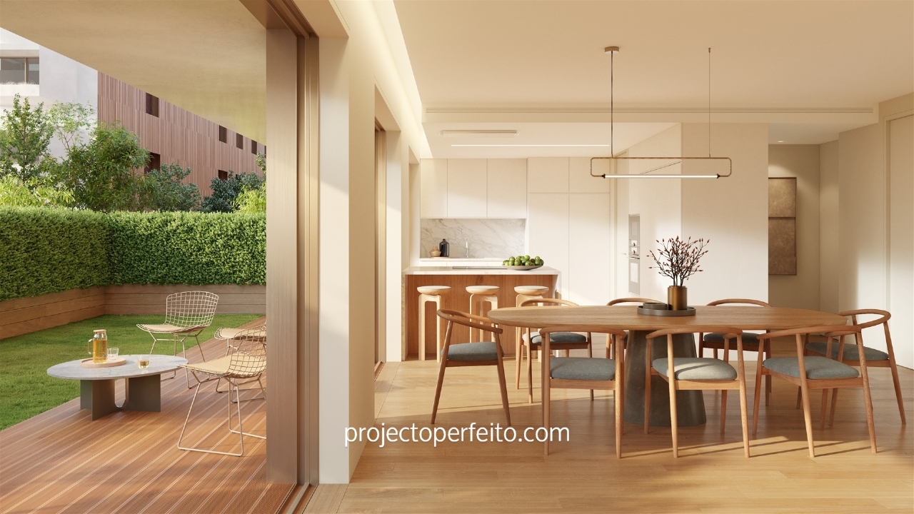 4 bed Apartment in Porto
