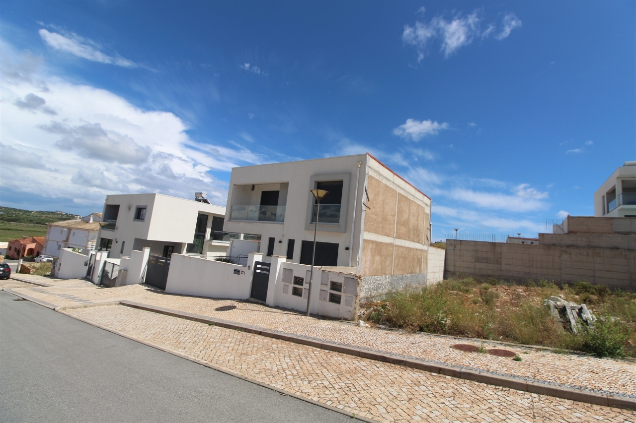 Plot / Land in Lagos, Western Algarve