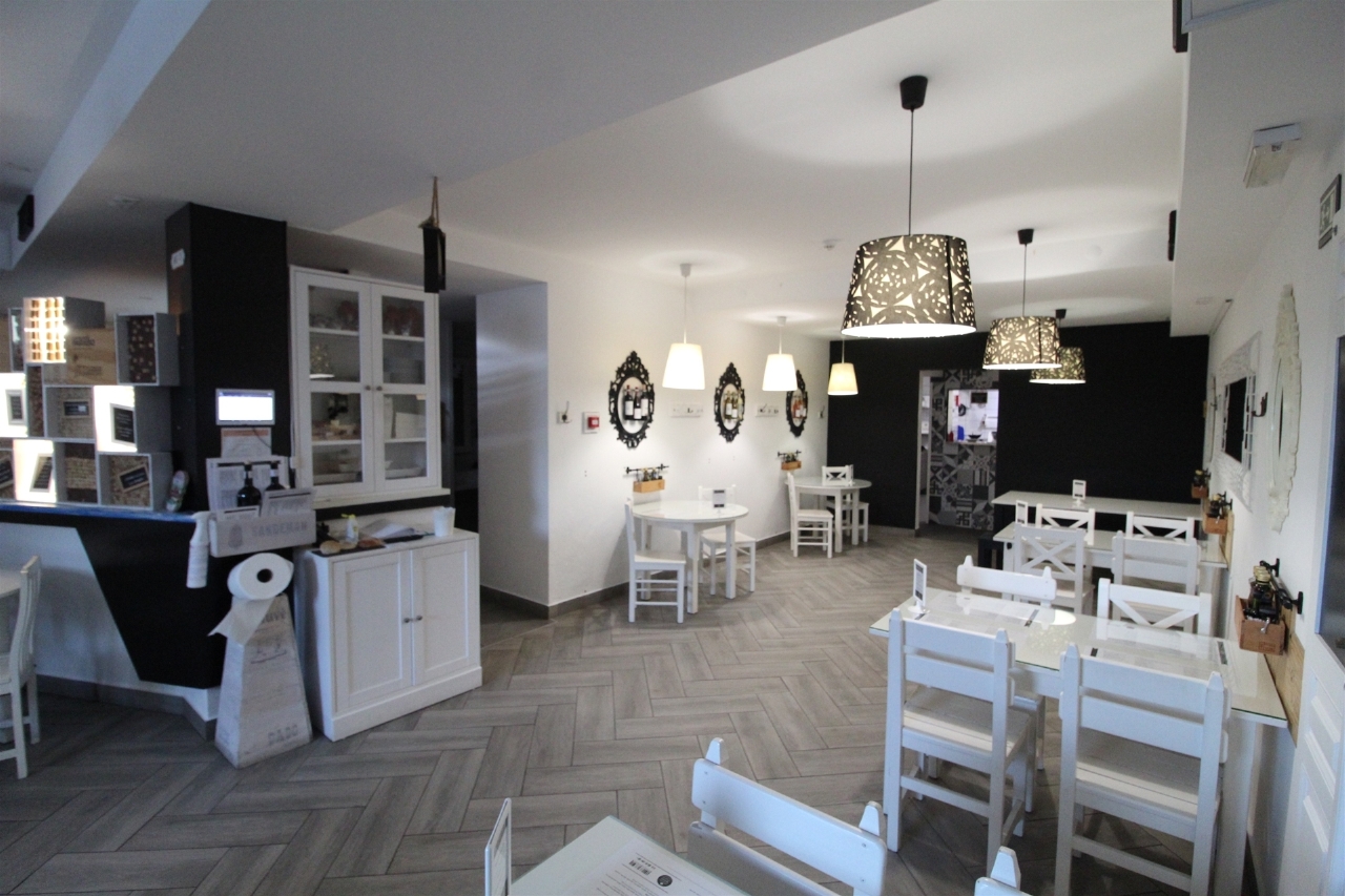 Commercial / Business in Lagos, Western Algarve