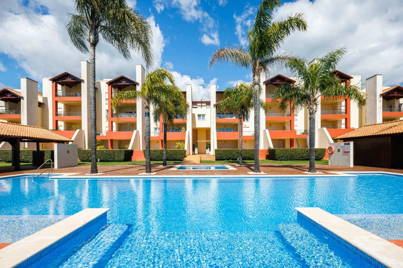 2 bed Apartment in Loulé, Central Algarve