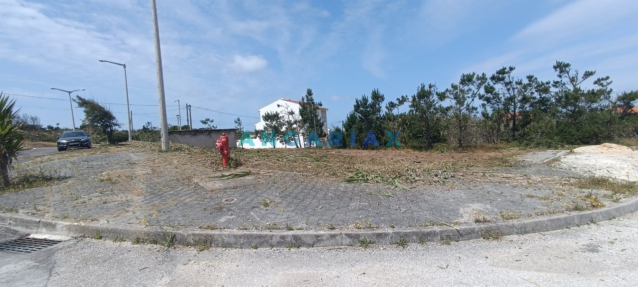 Plot / Land in Leiria