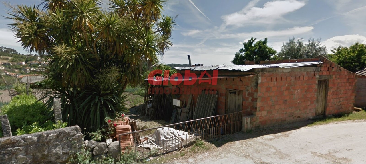 Perceel / Land in Viseu