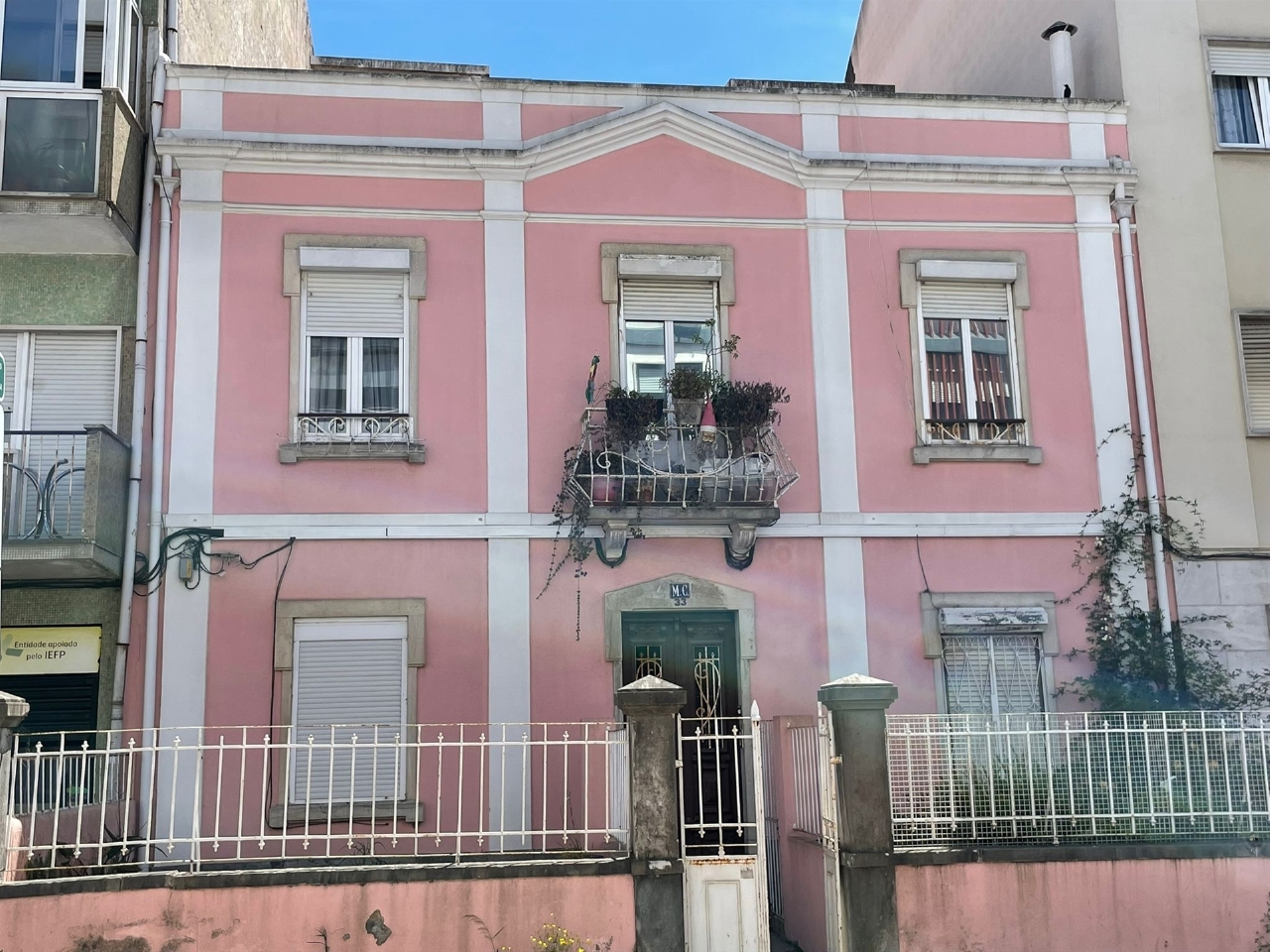 Apartment in Amadora, Lisboa