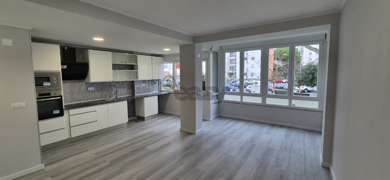 Apartment in Oeiras, Lisboa