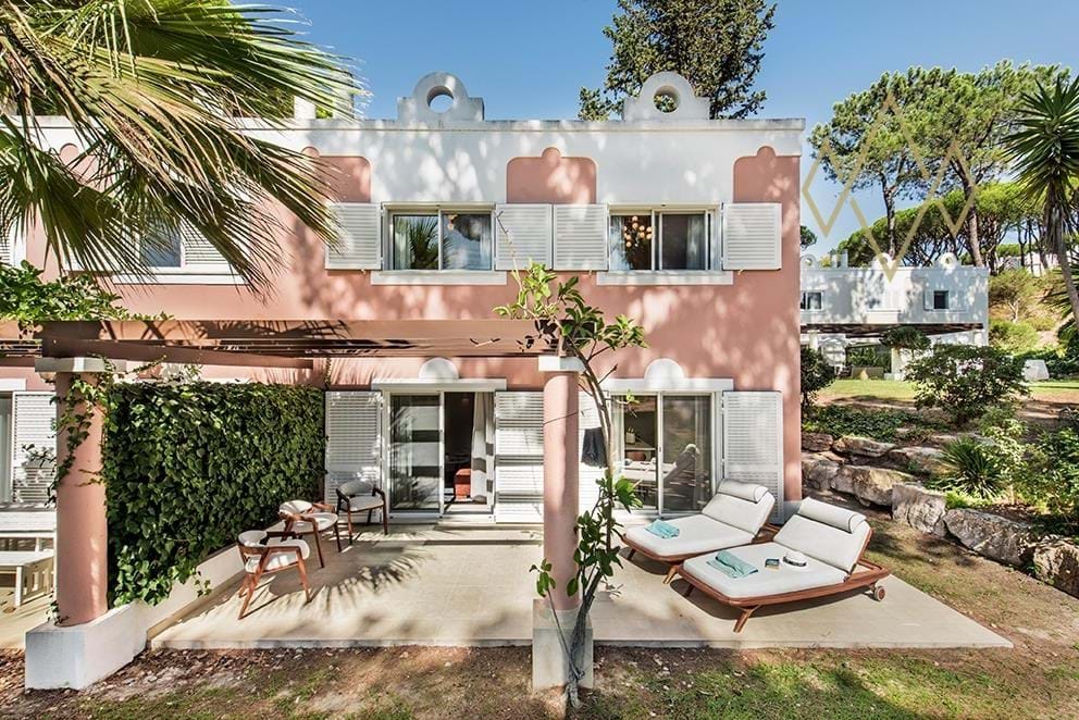 3 bed Villa in Almancil, Loulé, Central Algarve