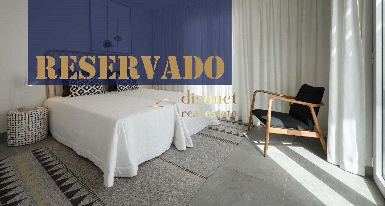 3 bed Villa in Quarteira, Loulé, Central Algarve