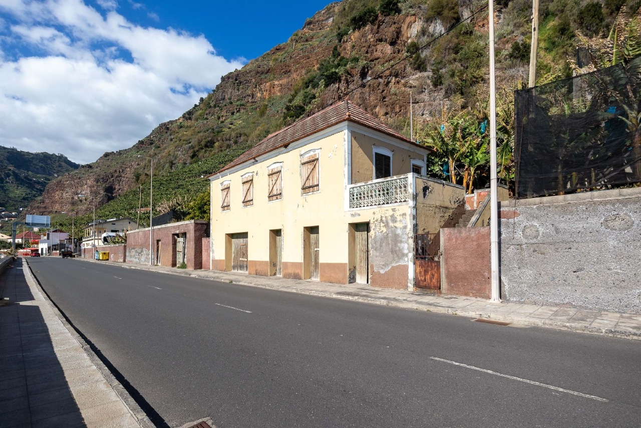 2 bed Villa in Madalena do Mar, Ponta do Sol, Madeira