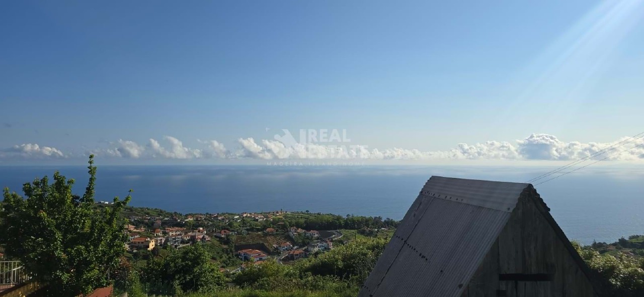 Perceel / Land in São Jorge, Santana, Madeira
