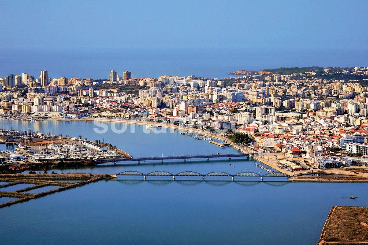 Commercial / Business in Portimão, Western Algarve