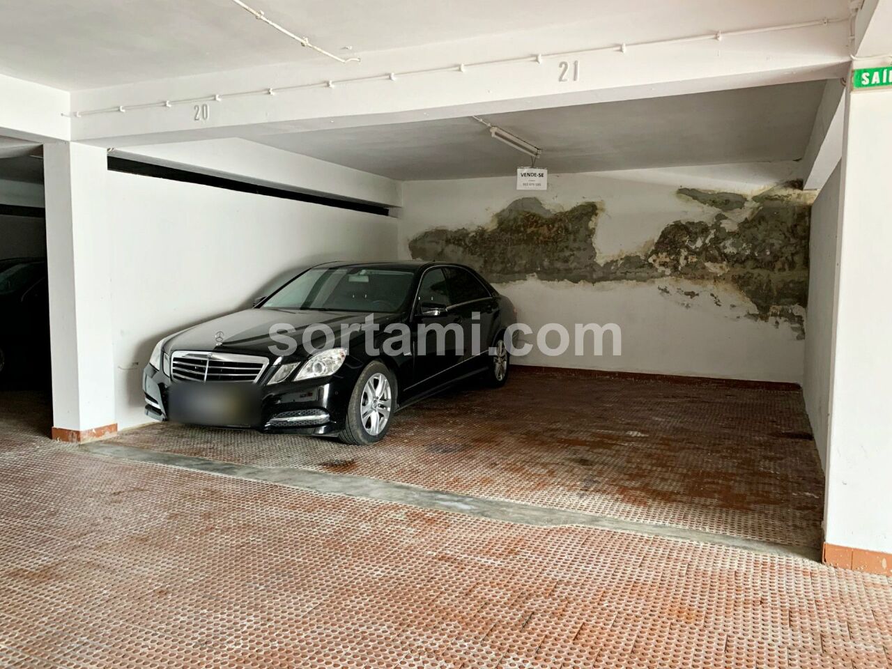 Garage / Parkeerplaats in Albufeira, Central Algarve