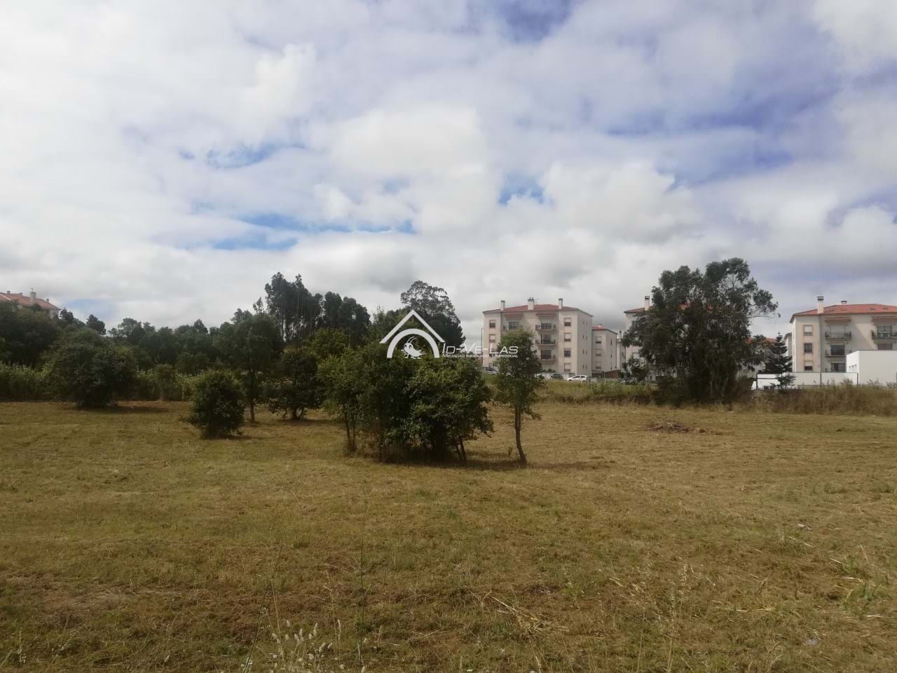 Plot / Land in Caldas da Rainha, Leiria