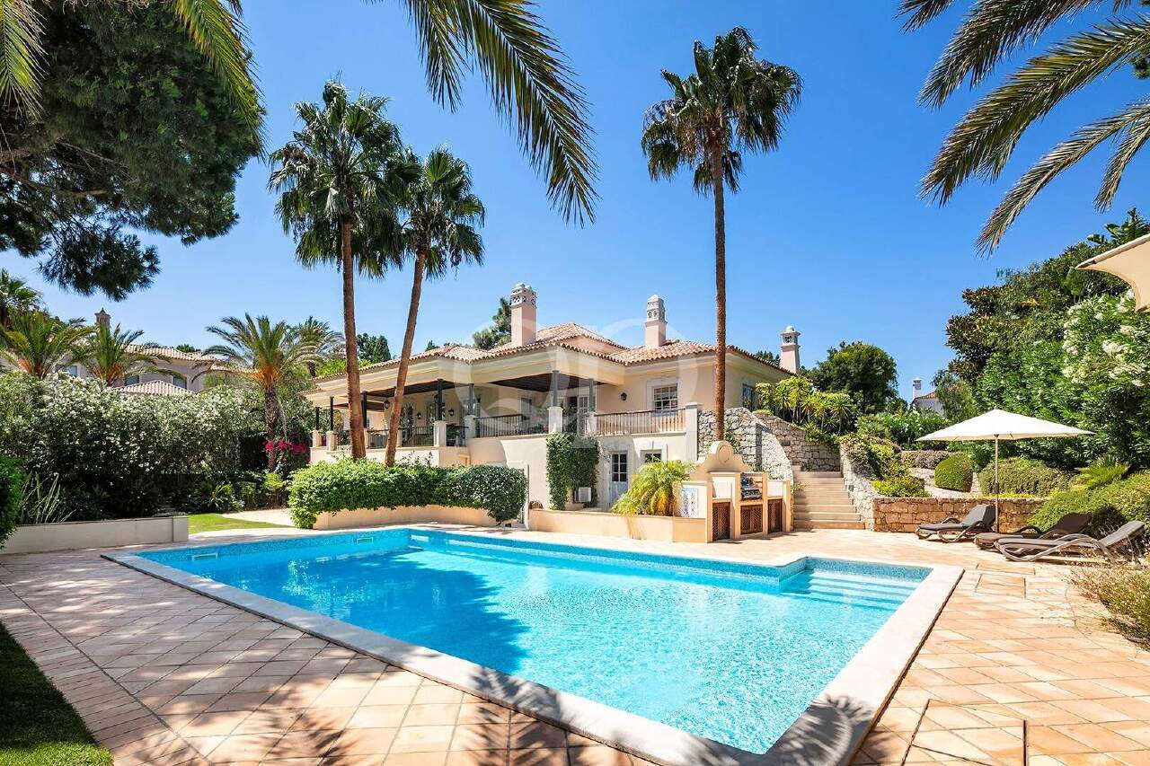 Villa in Almancil, Loulé, Central Algarve