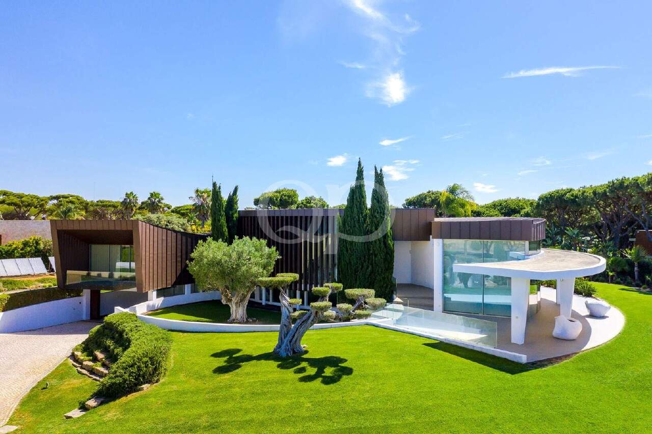 Villa in Quarteira, Loulé, Central Algarve