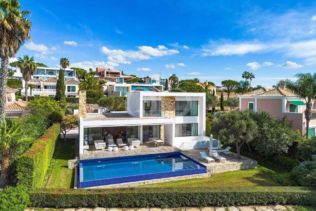 Villa in Almancil, Loulé, Central Algarve