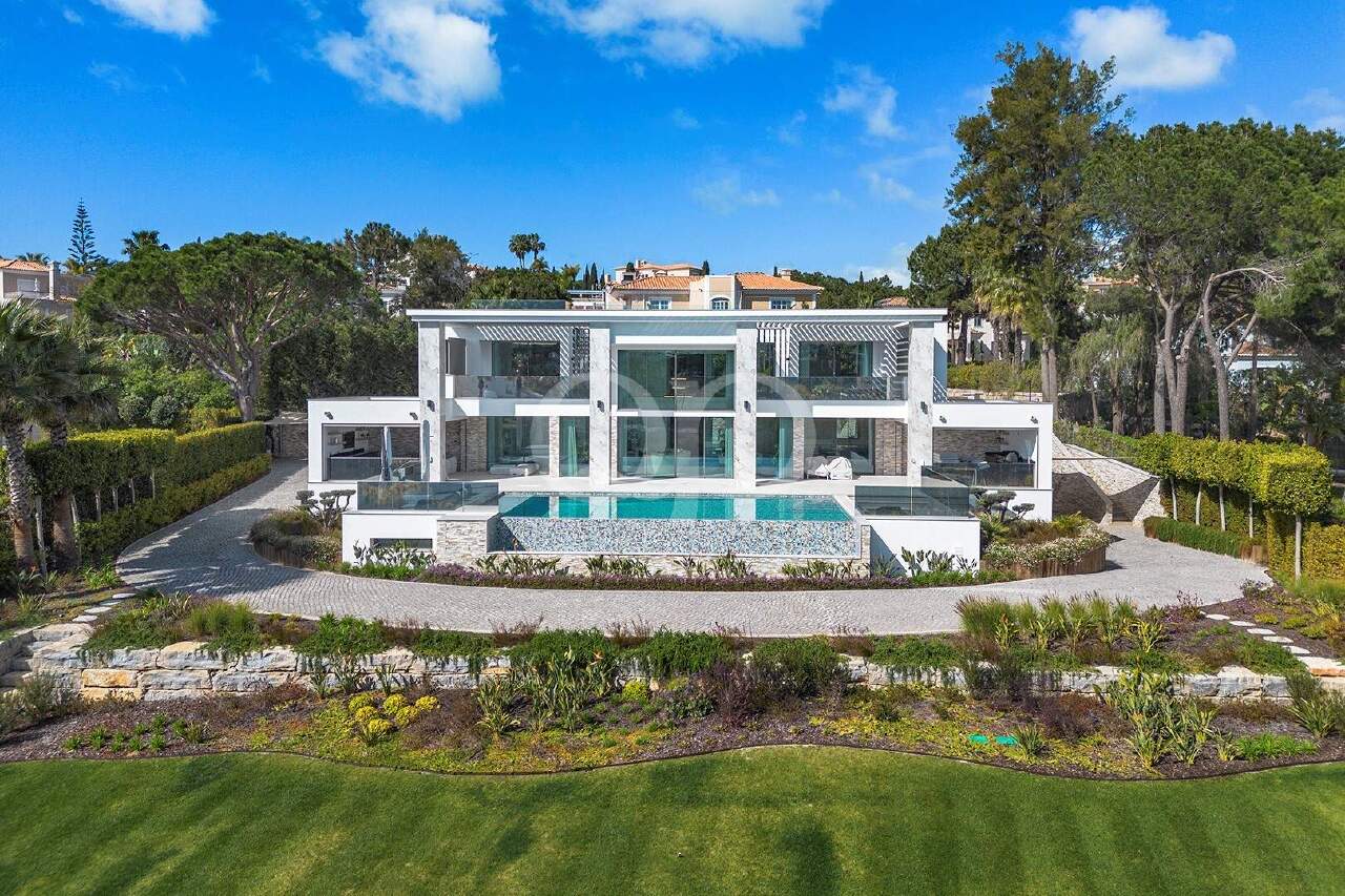 Villa in Almancil, Loulé, Central Algarve