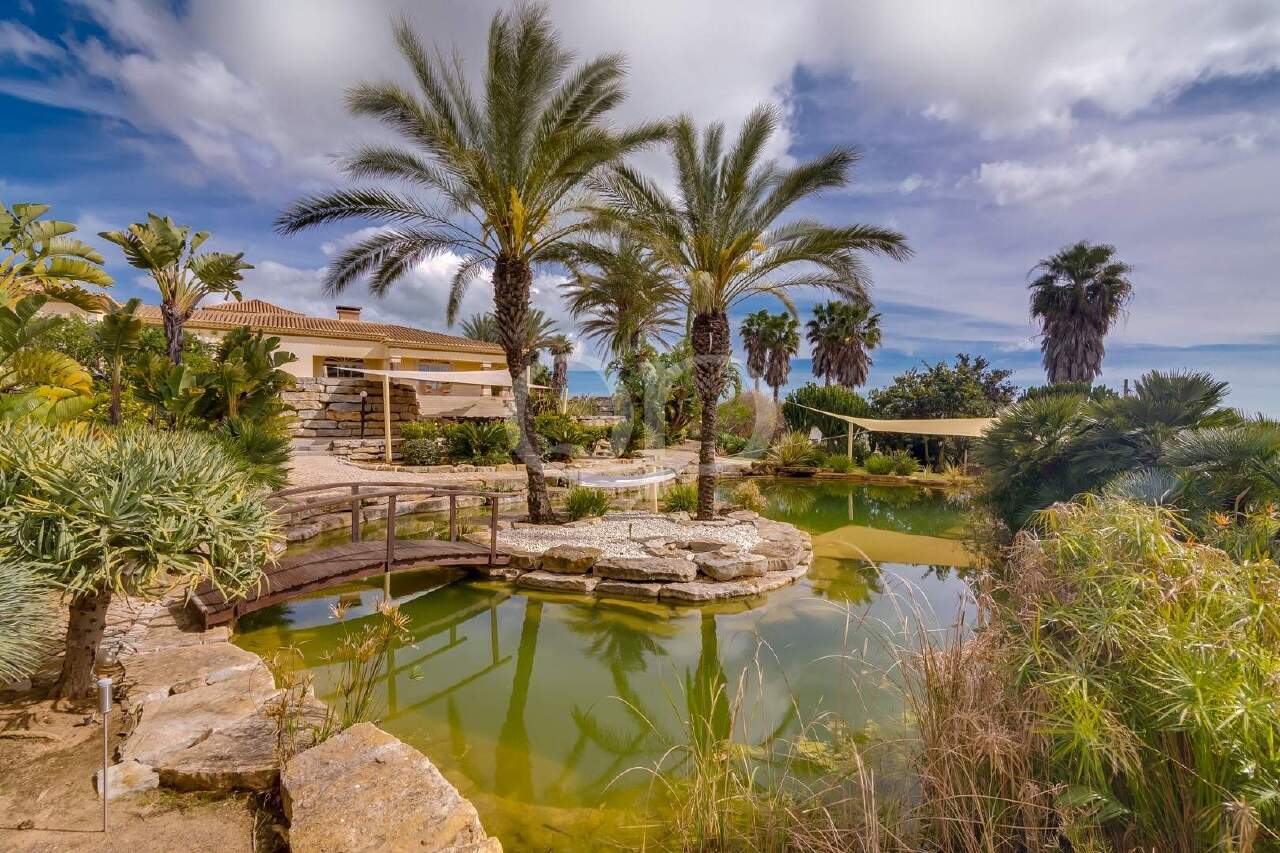 Villa in Albufeira, Central Algarve