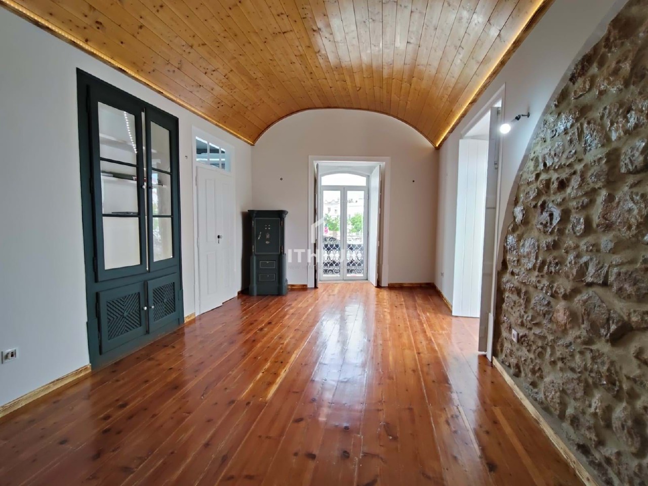 5 bed Apartment in São Brás de Alportel, Western Algarve