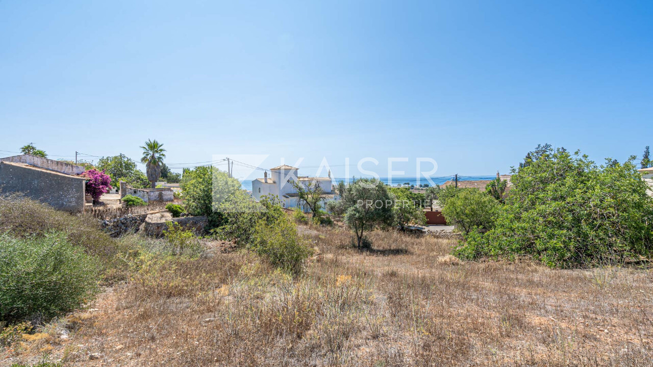 Plot / Land in Albufeira, Central Algarve