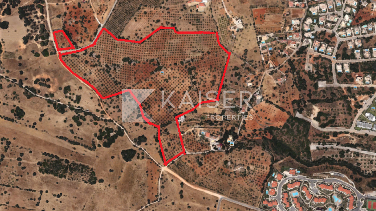 Perceel / Land in Albufeira, Central Algarve