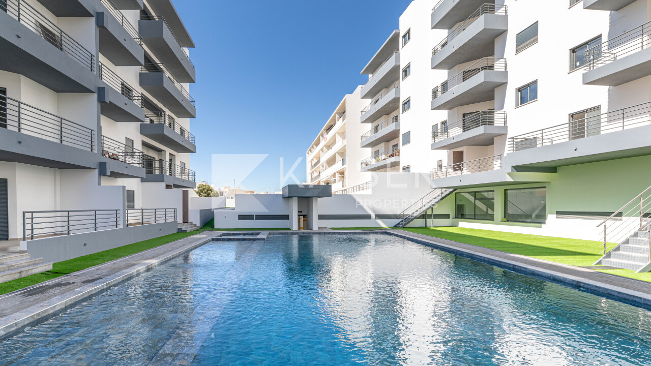 3 bed Apartment in Quelfes, Olhão, Eastern Algarve