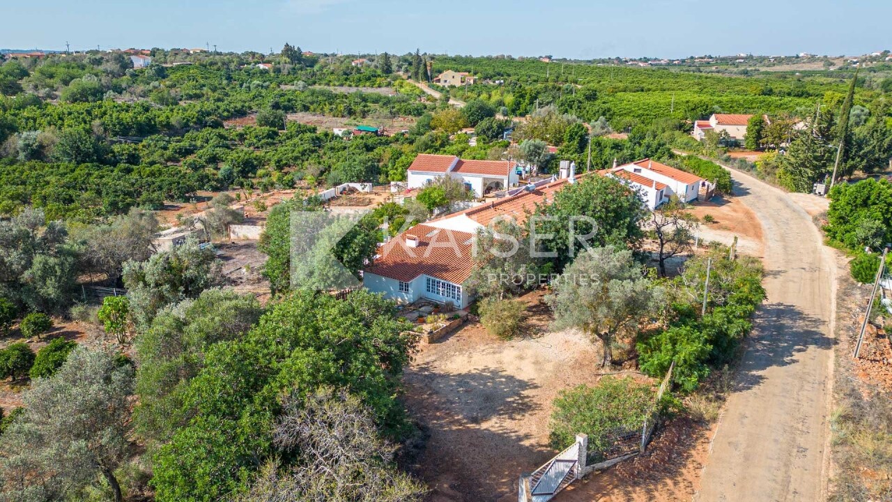 3 bed Villa in Silves, Western Algarve