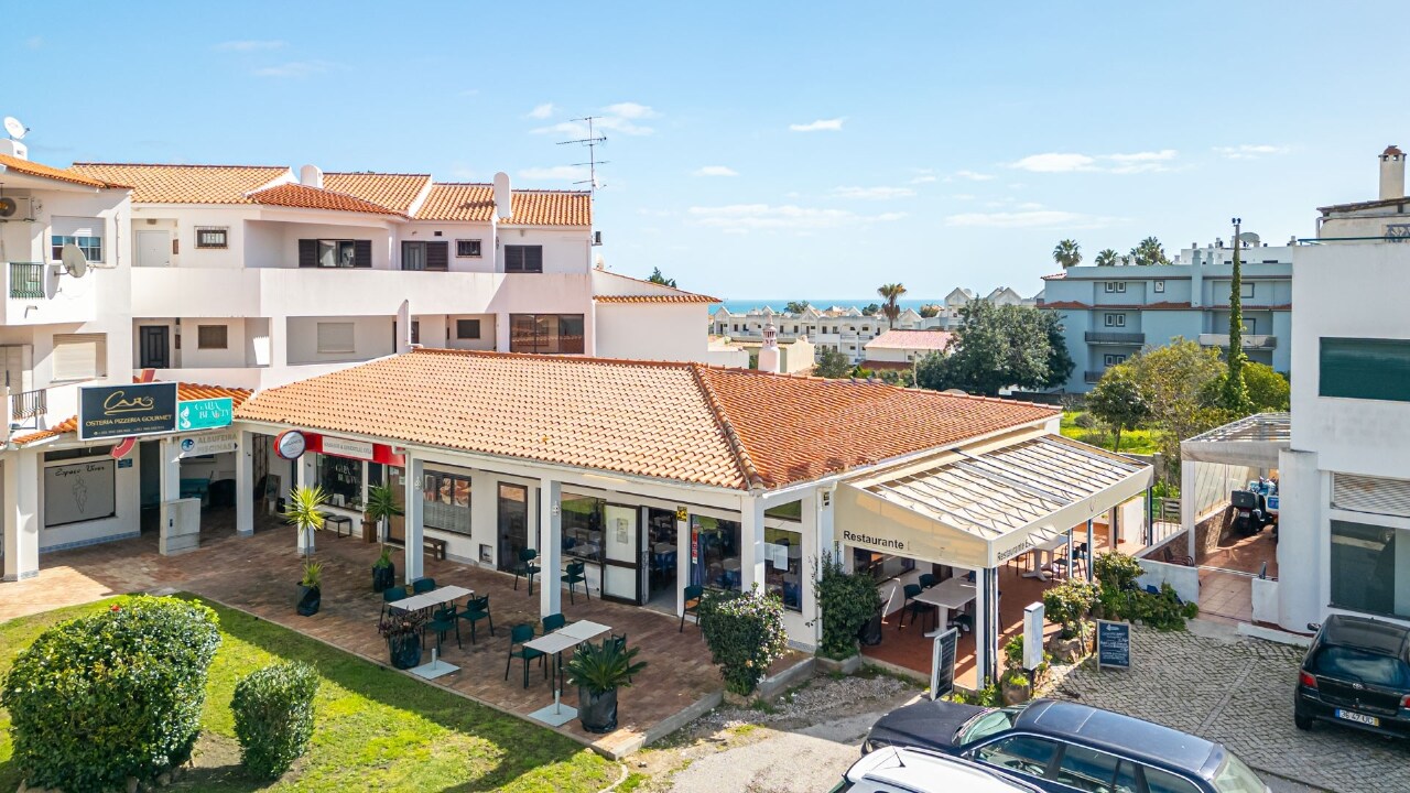 Commercial / Business in Olhos de Água, Albufeira, Central Algarve