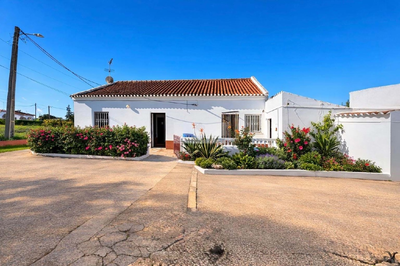 3 bed Apartment in Odiáxere, Lagos, Western Algarve