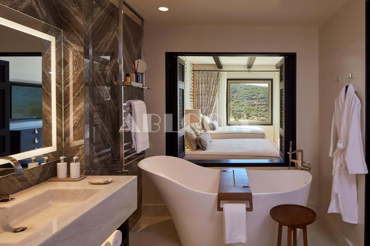 2 bed Apartment in Loulé, Central Algarve