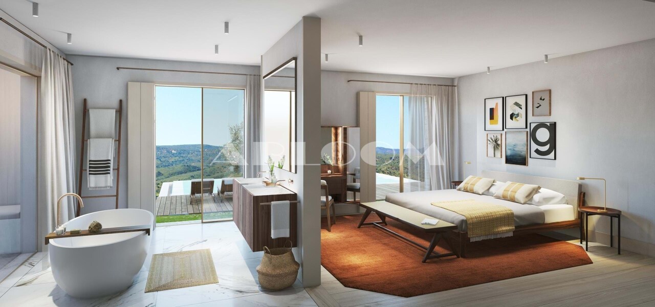 4 bed Villa in Loulé, Central Algarve