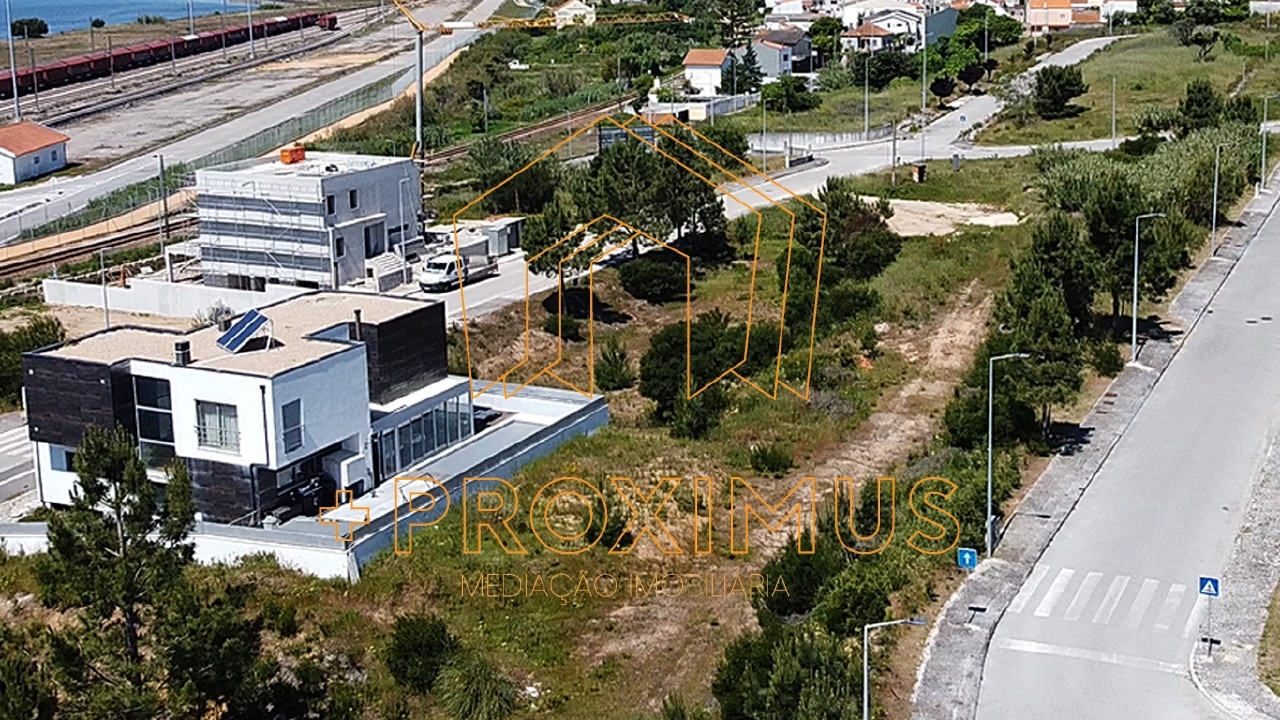 Plot / Land in Figueira da Foz, Coimbra