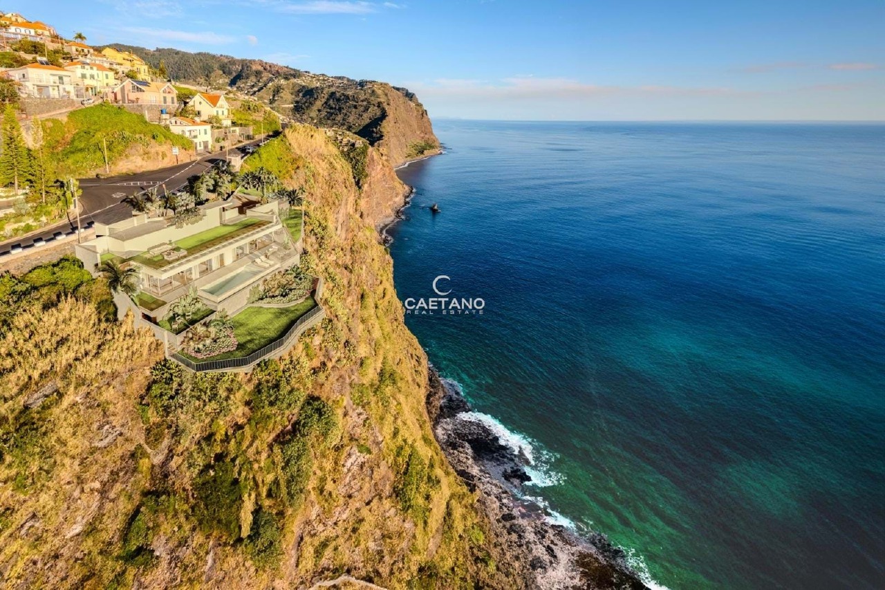 3 bed Villa in Ribeira Brava, Madeira