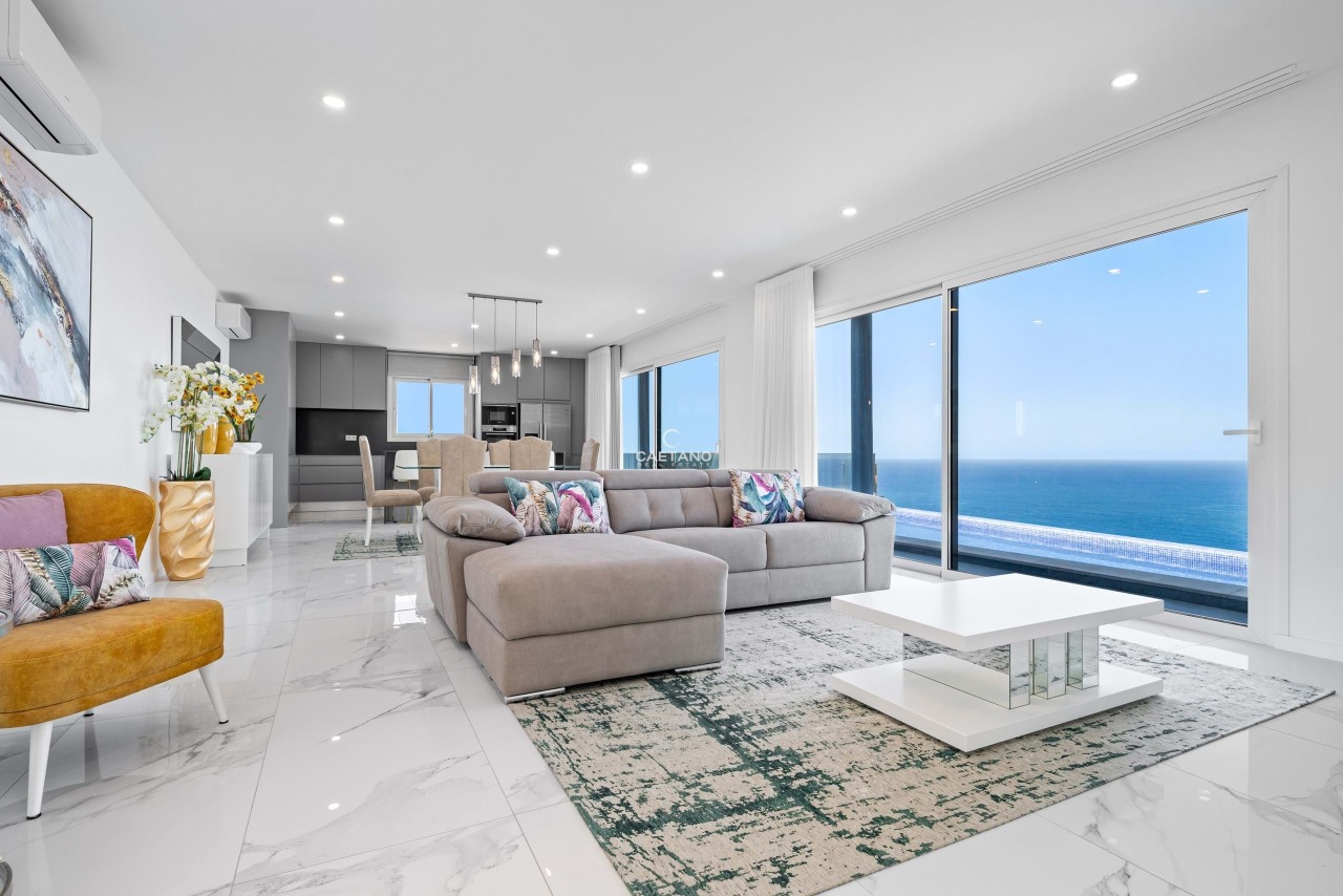 3 bed Villa in Ribeira Brava, Madeira