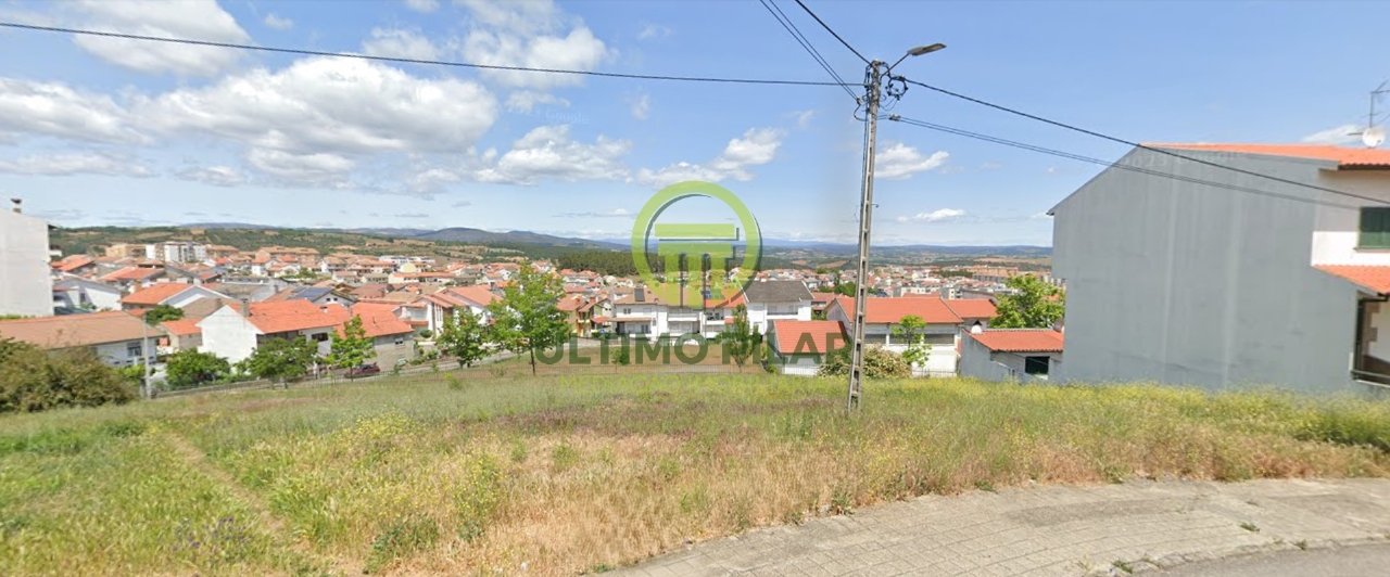 Plot / Land in Bragança