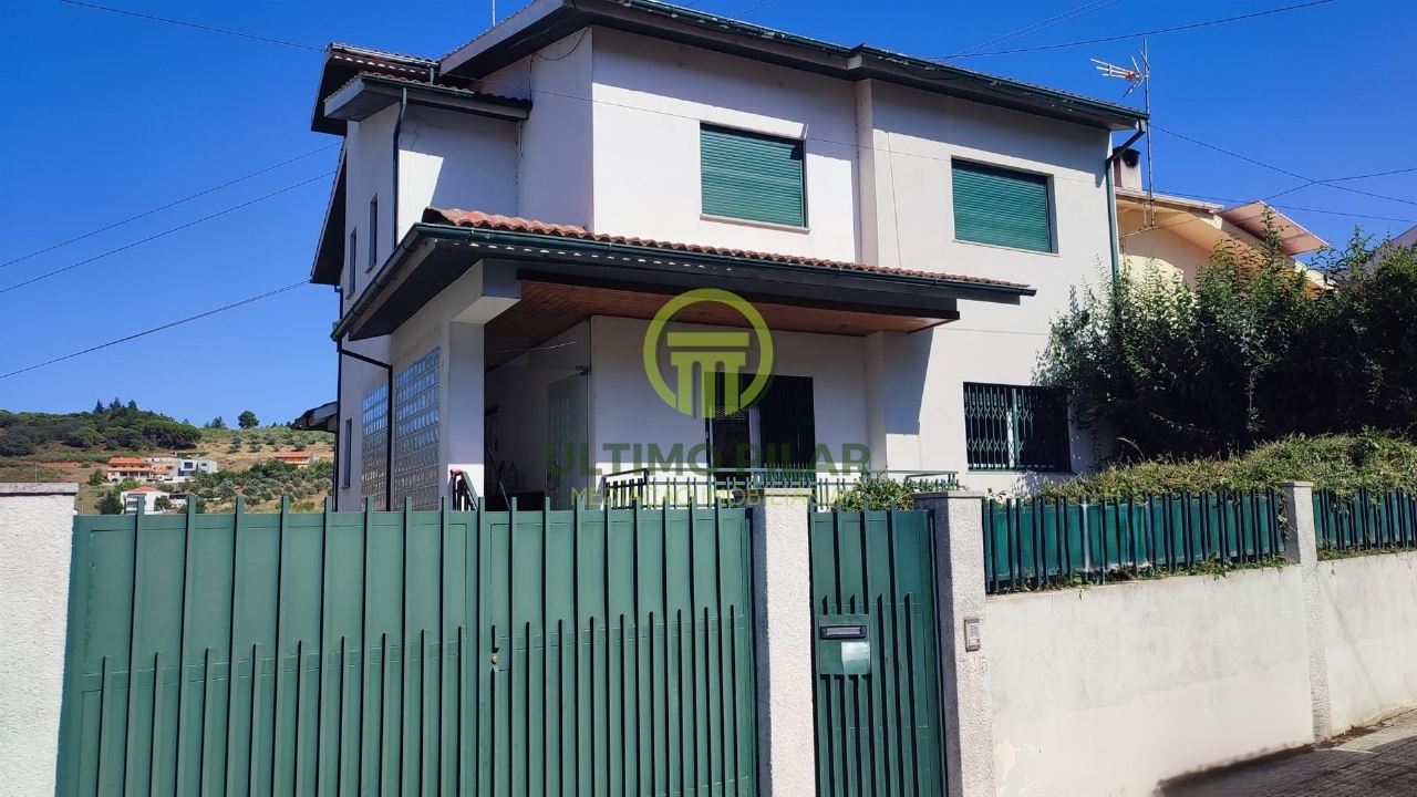 Villa in Bragança