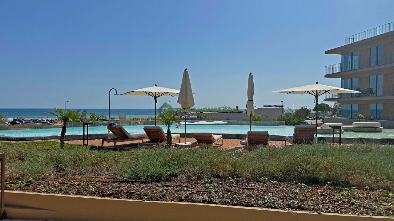 1 bed Apartment in Quarteira, Loulé, Central Algarve