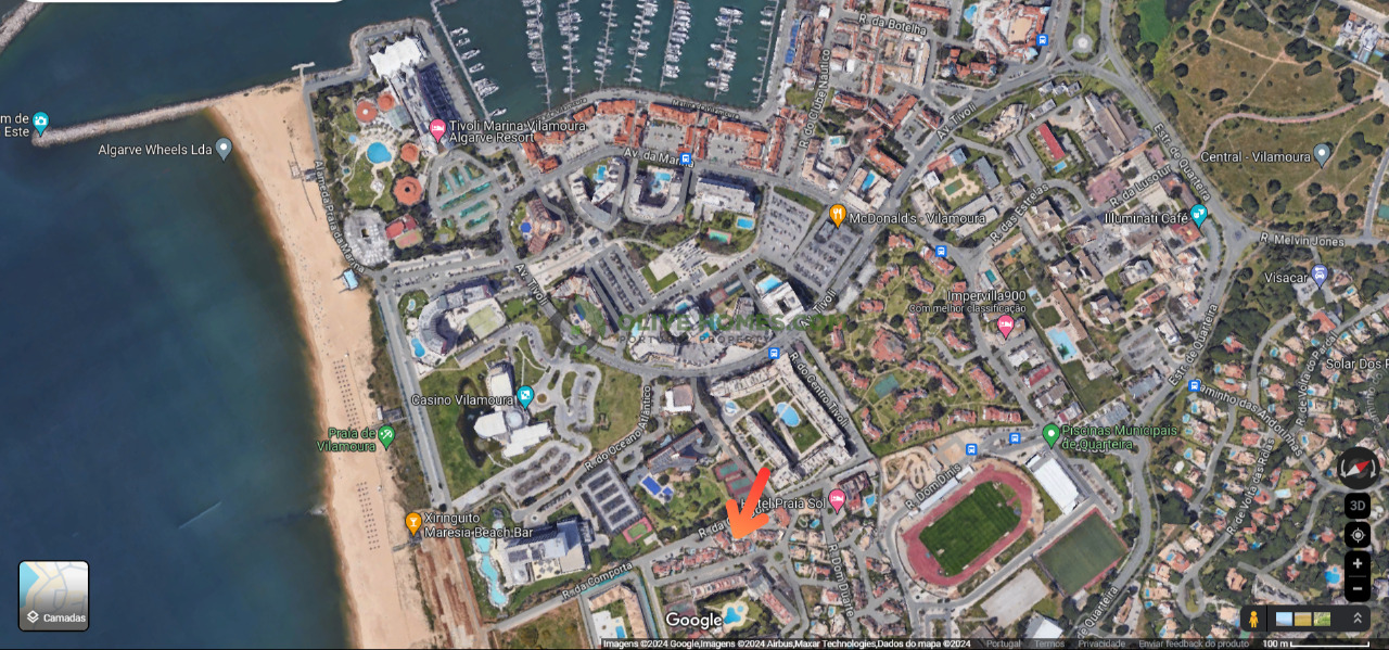 3 bed Villa in Quarteira, Loulé, Central Algarve