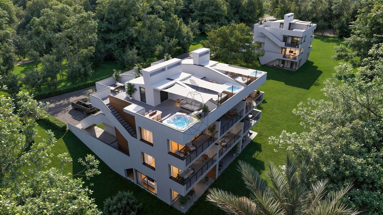 2 bed Apartment in Carvoeiro, Lagoa, Western Algarve