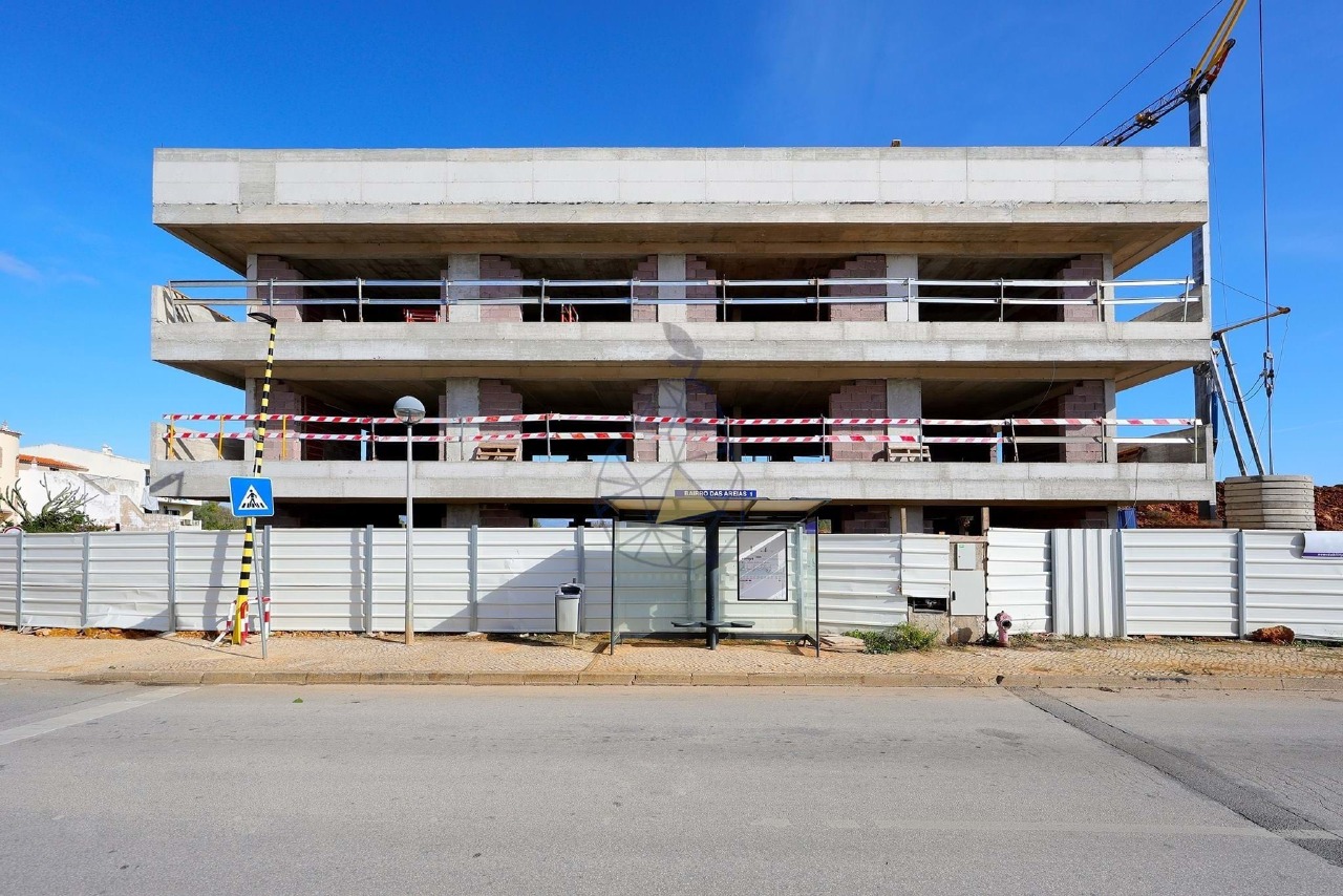 3 bed Apartment in Mexilhoeira Grande, Portimão, Western Algarve