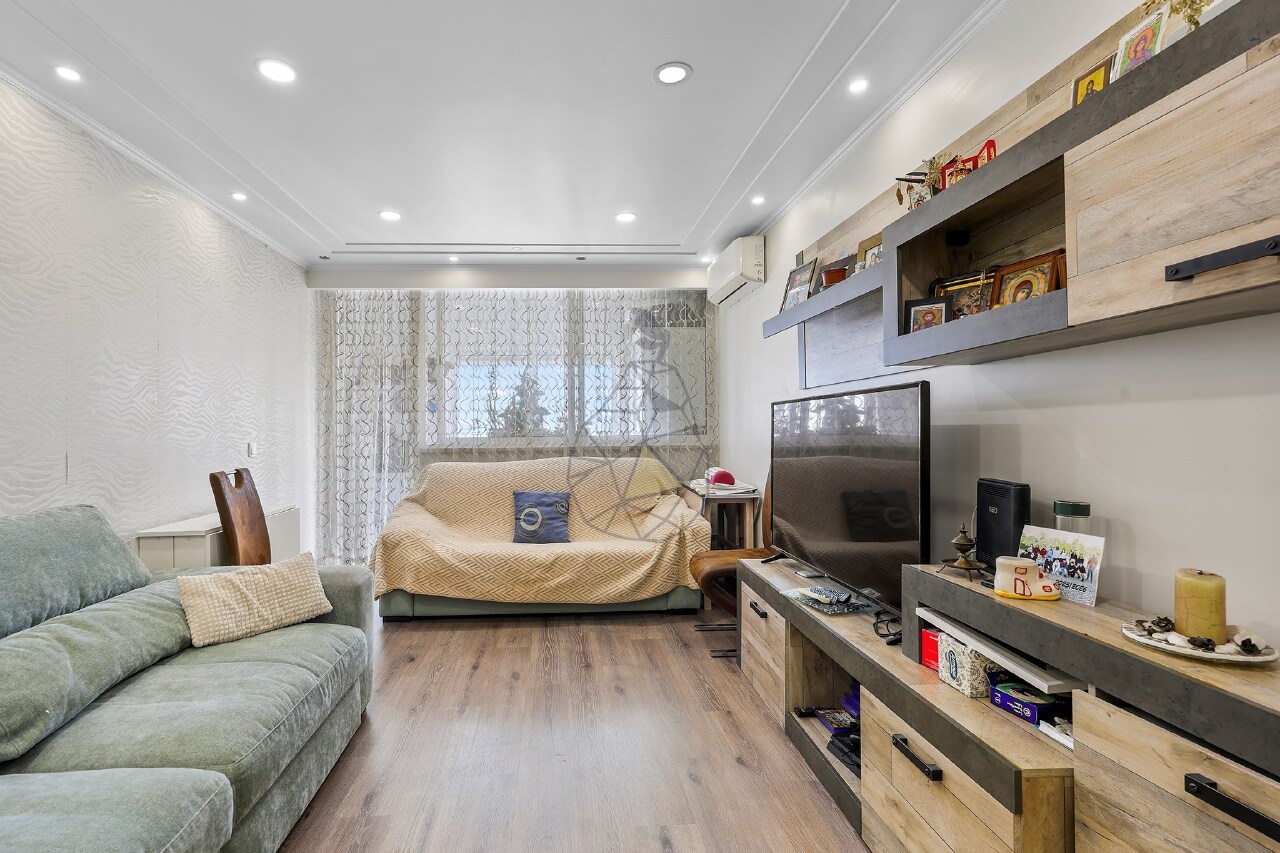 3 bed Apartment in Parchal, Lagoa, Western Algarve