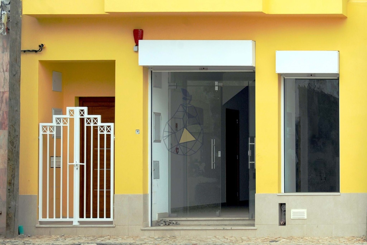 Commercial / Business in Portimão, Western Algarve